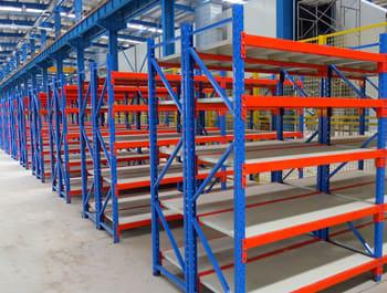 Medium Span Shelving System